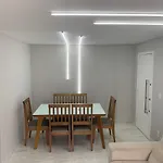 Lindo Apto Reformado No Coracao De Bc